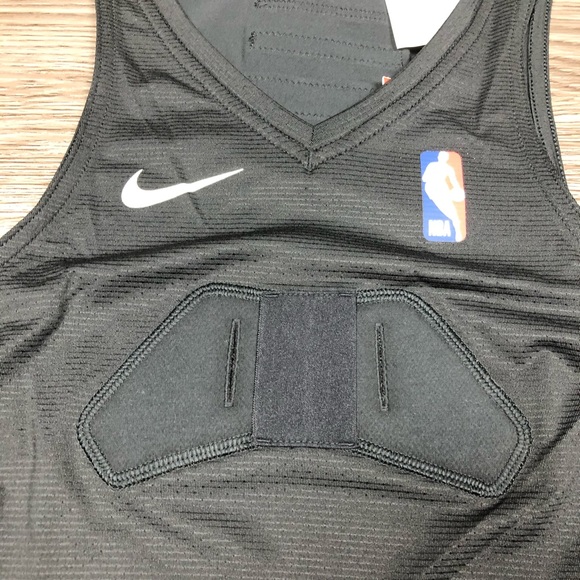 nike pro nba undershirt